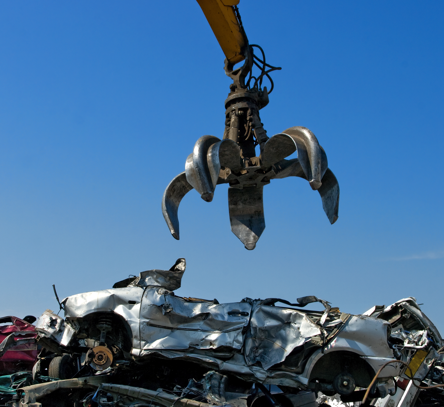 Is Investing in Aluminum Recycling for the US Automotive Sector a Strategic Move Now?